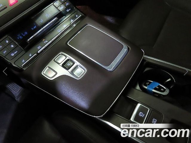 Hyundai Grandeur Hybrid (IG) Exclusive 2021 — фото 16