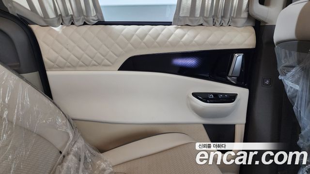 Kia Carnival (IV) Gasoline 9-Seater Hi-Limousine Signature 2022 — фото 25