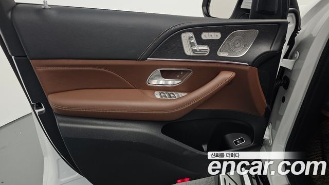 Mercedes-Benz GLS-Class (X167) GLS450 4MATIC 2025 — фото 24