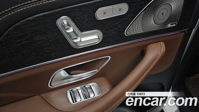 Mercedes-Benz GLS-Class (X167) GLS450 4MATIC 2025 — фото 29