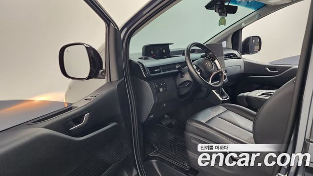 Hyundai Staria L3.5 Cargo 3-Seater Modern 2024 — фото 10