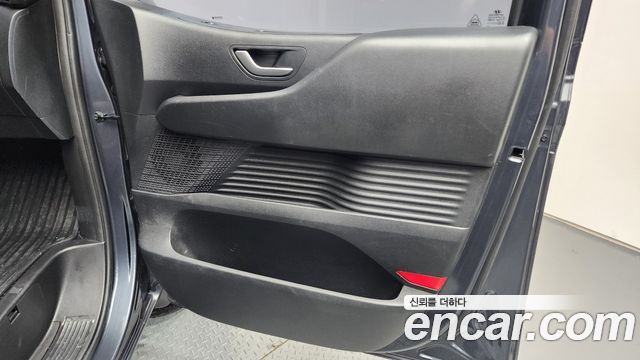 Hyundai Staria L3.5 Cargo 3-Seater Modern 2024 — фото 25