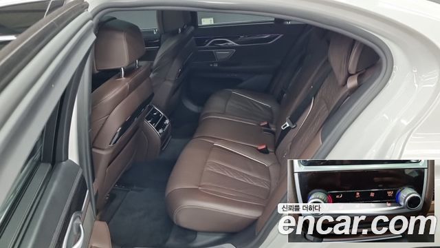 BMW 7 Series (G11) 730d xDrive M Sport 2019 — фото 7