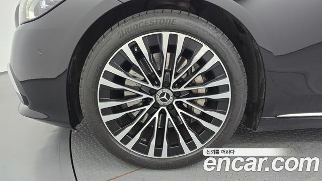 Mercedes-Benz S-Class (W223) S580L 4MATIC 2021 — фото 5