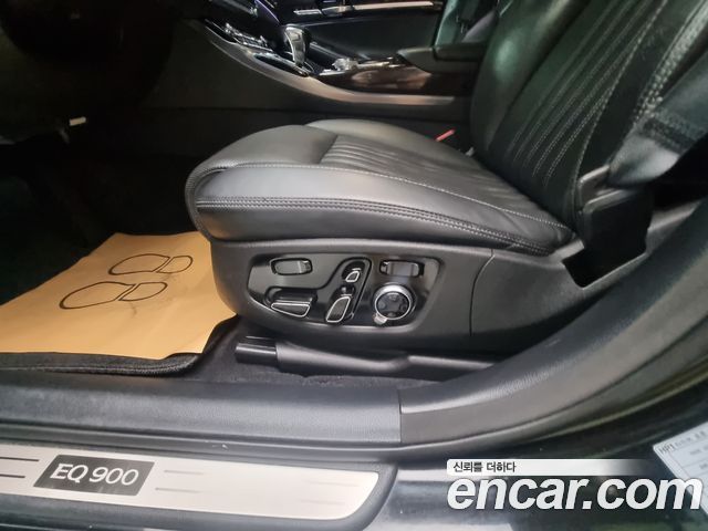 Genesis EQ900 3.8 GDI AWD Premium Luxury 2018 — фото 23