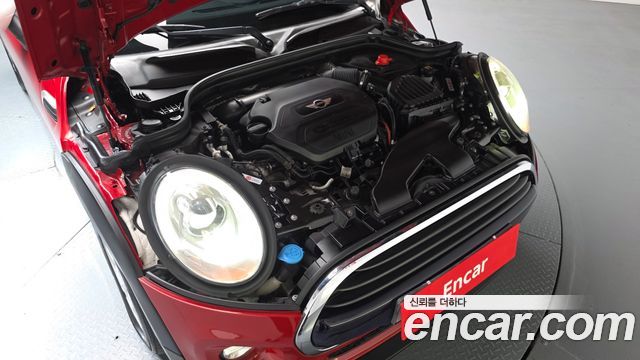 MINI Cooper D Mid 3rd 2016 — фото 6