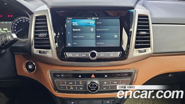 KG Mobility (SsangYong) Rexton Sports Diesel 2.2 4WD Noblesse 2018 — фото 18
