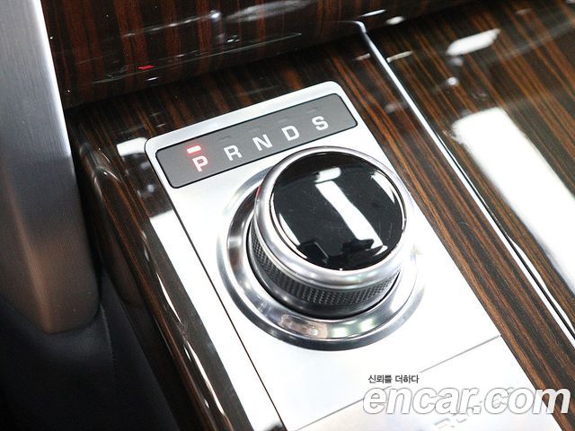 Land Rover Range Rover (IV) 5.0 SC AB 2017 — фото 17