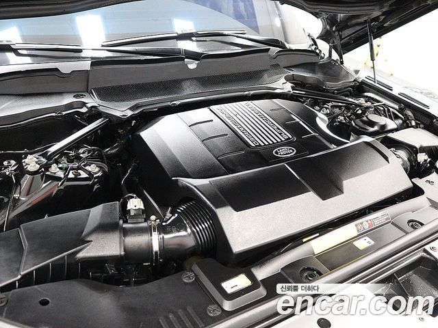 Land Rover Range Rover (IV) 5.0 SC AB 2017 — фото 24