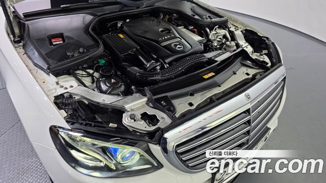 Mercedes-Benz E-Class (W213) E300e Exclusive 2019 — фото 6