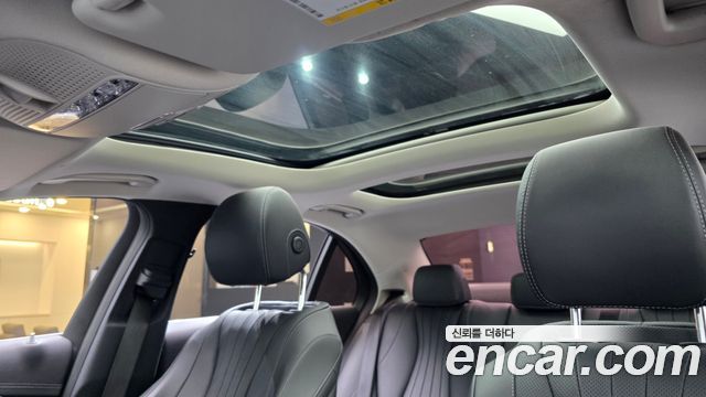 Mercedes-Benz E-Class (W213) E300e Exclusive 2019 — фото 18