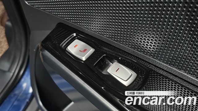 KG Mobility (SsangYong) Tivoli Air Diesel RX 2WD 2017 — фото 17