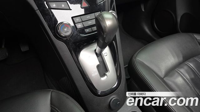 Chevrolet Orlando 2.0 Diesel LTZ Safety 2015 — фото 9