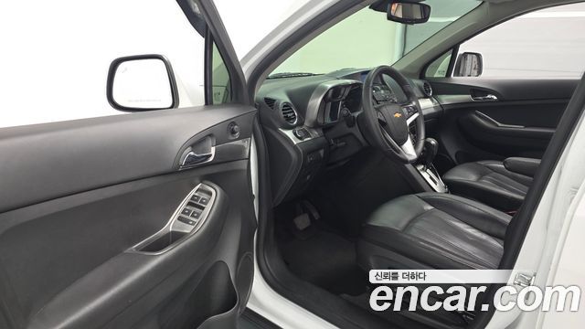 Chevrolet Orlando 2.0 Diesel LTZ Safety 2015 — фото 10