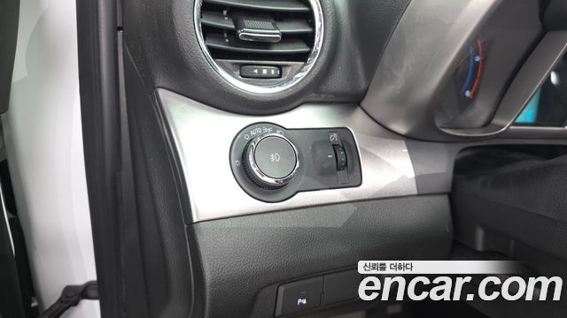 Chevrolet Orlando 2.0 Diesel LTZ Safety 2015 — фото 17