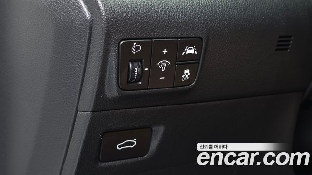 Kia K5 (III) 2.0 Noblesse 2022 — фото 18