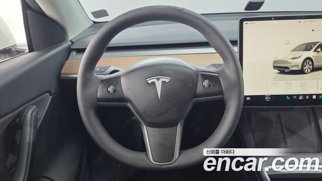 Tesla Model Y Long Range AWD 2022 — фото 13