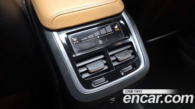 Volvo S60 (III) T5 Inscroption 2020 — фото 19