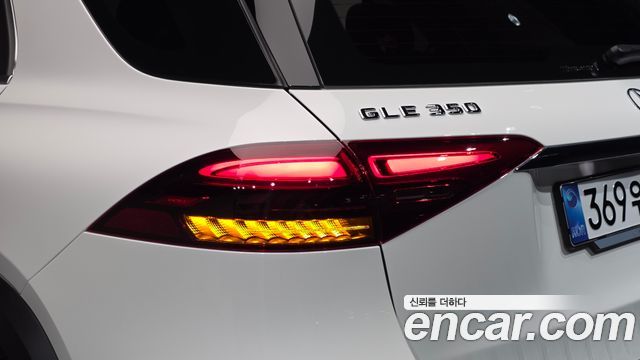 Mercedes-Benz GLE-Class (W167) GLE350 4MATIC 2025 — фото 23