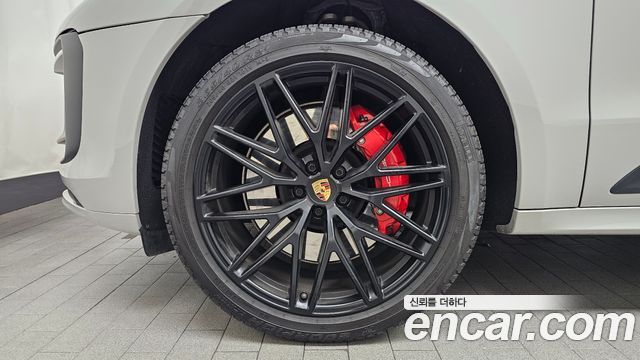 Porsche Macan 2.9 GTS 95B 2023 — фото 5