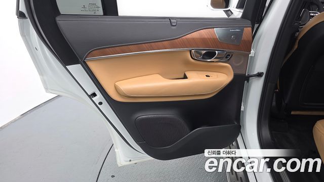 Volvo XC90 (II) T6 Inscription 2019 — фото 31
