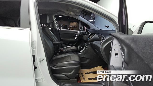 Chevrolet Trax 1.4 LT 2017 — фото 12