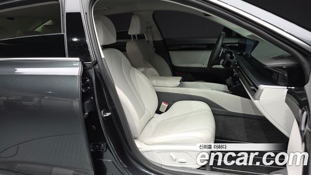 Hyundai Grandeur (GN7) 2,5 Gasoline 2WD Premium 2023 — фото 11