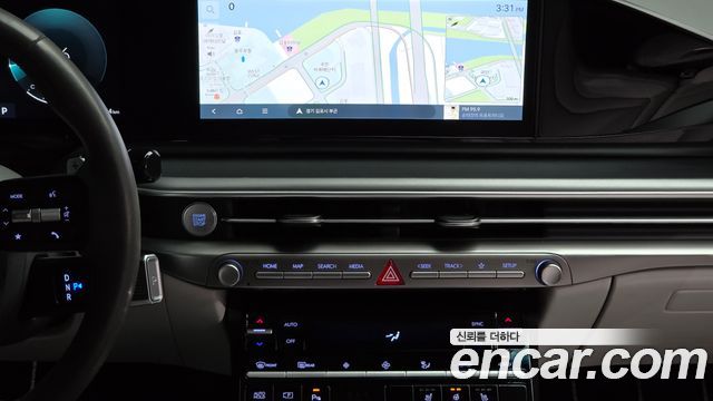 Hyundai Grandeur (GN7) 2,5 Gasoline 2WD Premium 2023 — фото 14