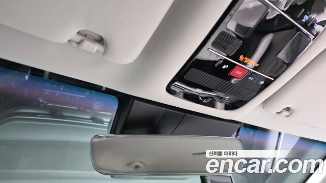 Hyundai Grandeur (GN7) 2,5 Gasoline 2WD Premium 2023 — фото 19