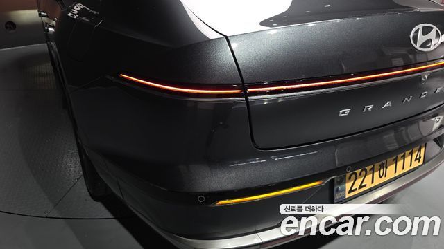 Hyundai Grandeur (GN7) 2,5 Gasoline 2WD Premium 2023 — фото 23