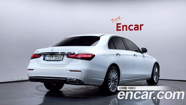 Mercedes-Benz E-Class (W213) E250 Exclusive 2021 — фото 2