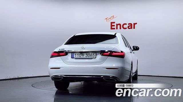 Mercedes-Benz E-Class (W213) E250 Exclusive 2021 — фото 4