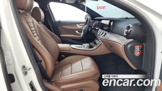 Mercedes-Benz E-Class (W213) E250 Exclusive 2021 — фото 32
