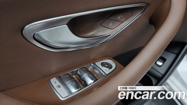 Mercedes-Benz E-Class (W213) E250 Exclusive 2021 — фото 35