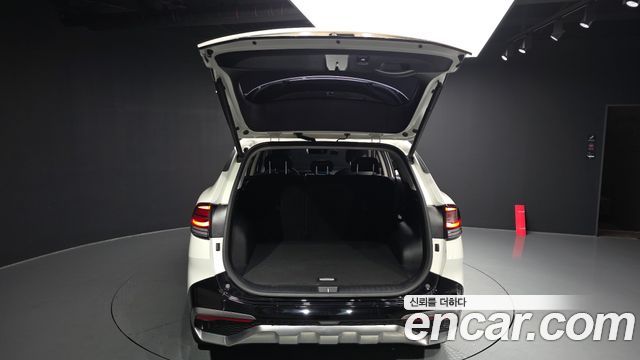 Kia Sportage (V) Diesel 2.0 2WD Nobleless 2023 — фото 20