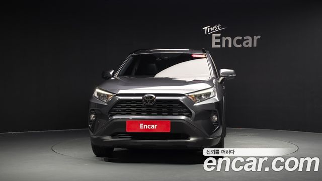 Toyota RAV4 (V) 2.5 2WD 2019 — фото 3
