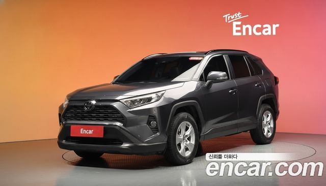 Toyota RAV4 (V) 2.5 2WD 2019 — фото 1