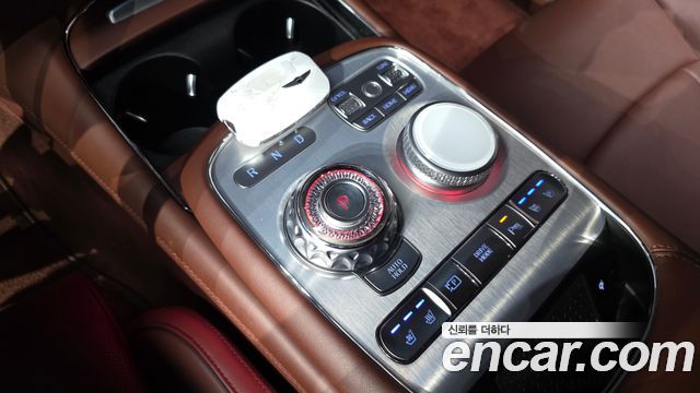 Genesis G90 (RS4) Gasoline 3.5 Turbo AWD 2022 — фото 9