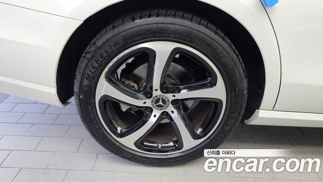 Mercedes-Benz E-Class (W213) E250 Avantgarde 2020 — фото 5