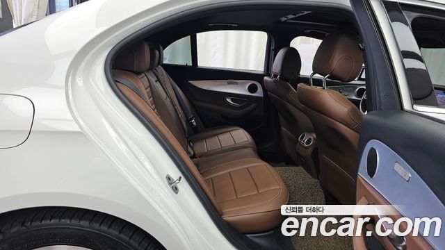 Mercedes-Benz E-Class (W213) E250 Avantgarde 2020 — фото 16