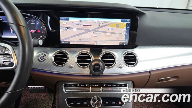 Mercedes-Benz E-Class (W213) E250 Avantgarde 2020 — фото 18