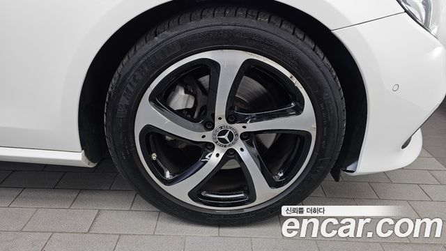 Mercedes-Benz E-Class (W213) E250 Avantgarde 2020 — фото 27
