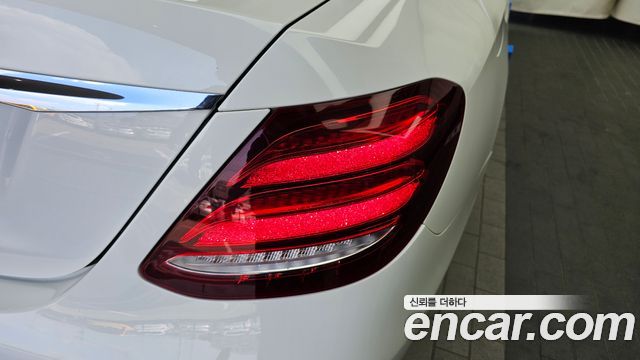 Mercedes-Benz E-Class (W213) E250 Avantgarde 2020 — фото 29