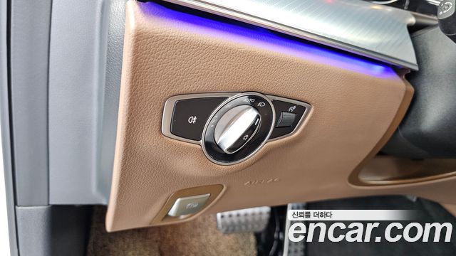 Mercedes-Benz E-Class (W213) E250 Avantgarde 2020 — фото 37
