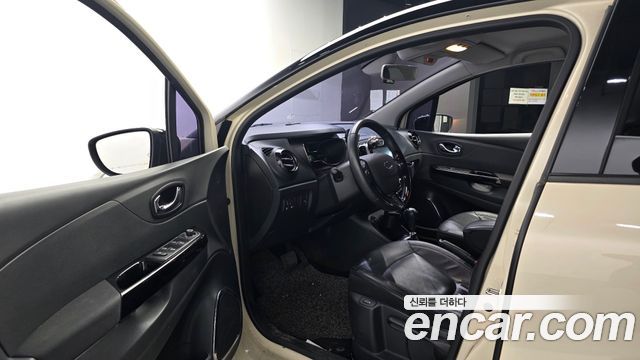 Renault Korea QM3 RE 2015 — фото 10