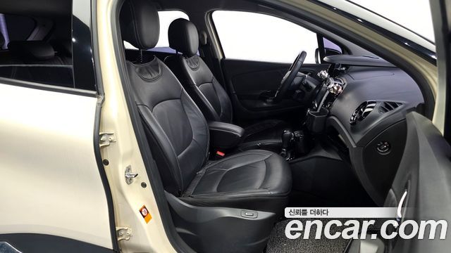 Renault Korea QM3 RE 2015 — фото 11
