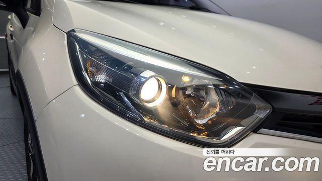 Renault Korea QM3 RE 2015 — фото 22