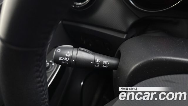 Renault Korea QM3 RE 2015 — фото 30