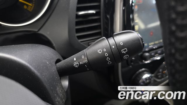 Renault Korea QM3 RE 2015 — фото 31