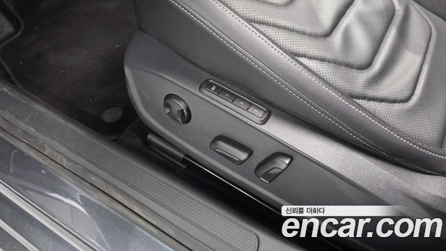Volkswagen Jetta (VII) 1.4 TSI Prestige 2021 — фото 36